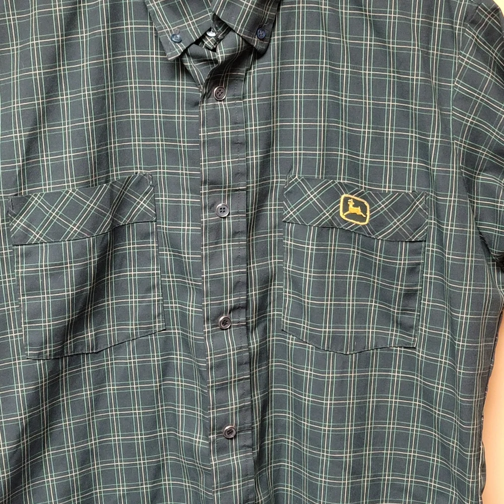 Vintage John Deere Snap Short Sleeve Green Plaid Shirt - Picture 5 of 9
